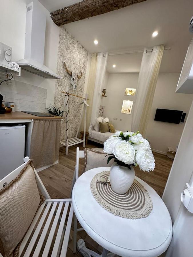 Chez Romeo & Sandro Apartamento Pézenas